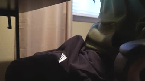 Skinny College Boy online show from May 22, 2026, 10:04 pm