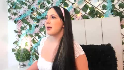 Snapshot of sccarlettjonnes chatting on February 8, 2026, 11:02 am SCARLET online show from February 8, 2026, 11:02 am