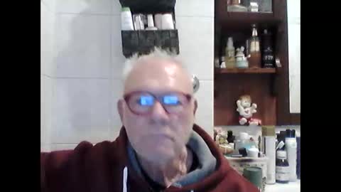 Snapshot of schizzodoro chatting on November 18, 2025, 4:17 am schizzodoro online show from November 18, 2025, 4:17 am