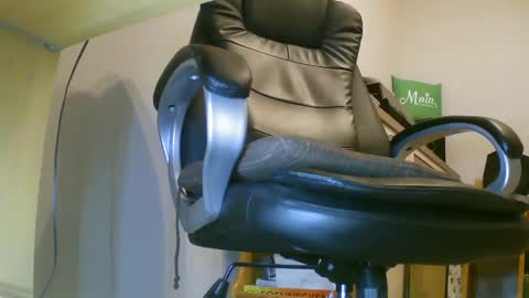 Fritz Schluepper online show from January 15, 2025, 9:09 pm