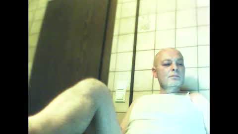 Snapshot of schnibschnab chatting on November 11, 2025, 2:22 am schnibschnab online show from November 11, 2025, 2:22 am