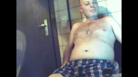 Snapshot of schnibschnab chatting on November 19, 2025, 2:11 am schnibschnab online show from November 19, 2025, 2:11 am