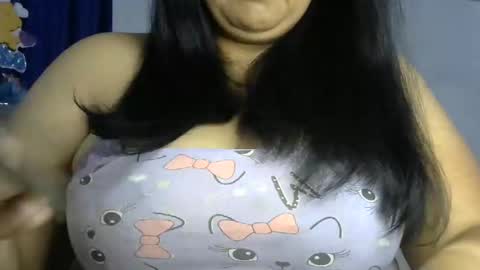 mai latina online show from February 25, 2025, 11:19 am