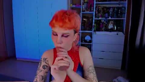 Snapshot of school_love chatting on June 18, 2026, 9:14 am Rina online show from June 18, 2026, 9:14 am