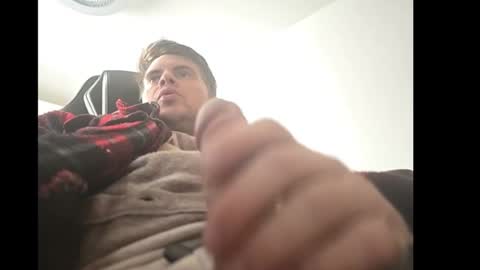 schosch01 online show from March 4, 2025, 2:53 pm