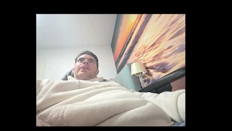 schosch01 online show from November 12, 2025, 8:52 pm