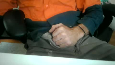 Snapshot of sclad83 chatting on June 22, 2026, 4:53 am sclad83 online show from June 22, 2026, 4:53 am