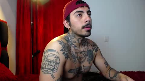 Alejandro help me to reach 200 thumps up online show from April 12, 2026, 6:51 am