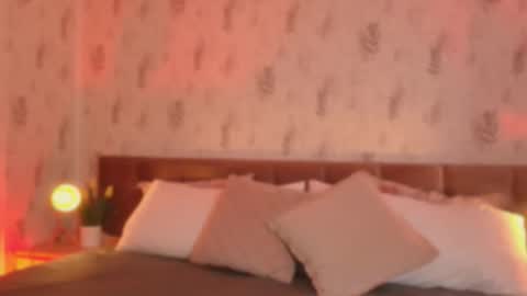 Scolw  online show from October 20, 2025, 7:47 pm