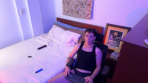 Snapshot of scoobysnack_ chatting on December 14, 2025, 2:06 am ScoobySnack online show from December 14, 2025, 2:06 am