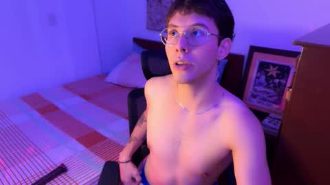 Snapshot of scoobysnack_ chatting on December 22, 2025, 1:35 am ScoobySnack online show from December 22, 2025, 1:35 am