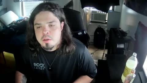 Snapshot of scoobysnaxxxxx chatting on October 17, 2025, 3:25 pm scoobysnaxxxxx online show from October 17, 2025, 3:25 pm