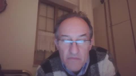 Snapshot of scotchwhieskie chatting on December 24, 2024, 11:44 pm scotchwhieskie online show from December 24, 2024, 11:44 pm