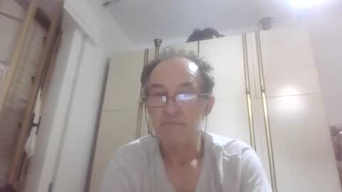 Snapshot of scotchwhieskie chatting on September 9, 2025, 7:02 pm scotchwhieskie online show from September 9, 2025, 7:02 pm