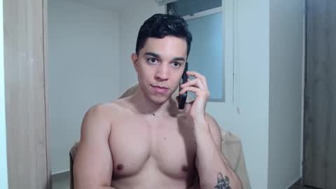 Twitter Scott brasher1 Instagram Camiloestuardo2 online show from January 21, 2025, 10:19 pm