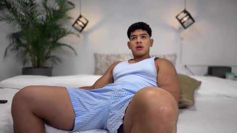 Andrew Flintt online show from October 1, 2025, 4:29 am