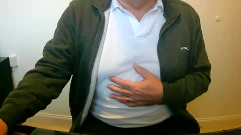 Snapshot of scotti30 chatting on November 28, 2025, 9:23 am Scott online show from November 28, 2025, 9:23 am