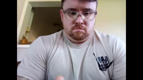 Snapshot of scottyknows101 chatting on November 4, 2025, 5:12 pm scottyknows101 online show from November 4, 2025, 5:12 pm