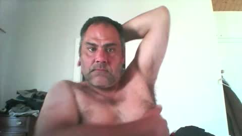 Snapshot of scubi007 chatting on September 24, 2025, 2:20 pm scubi007 online show from September 24, 2025, 2:20 pm