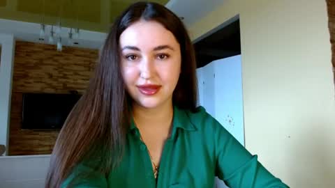 Elizabeth  online show from April 22, 2026, 8:17 am