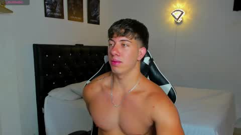 Sean online show from October 23, 2025, 12:04 pm