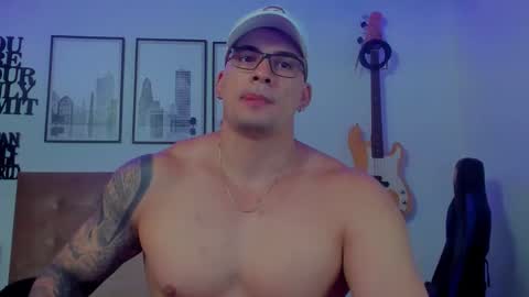 Sean Carrera online show from October 23, 2025, 4:06 pm