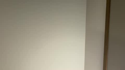 seanjohnsen online show from November 18, 2025, 3:34 am