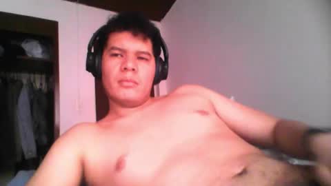 Snapshot of seb5758 chatting on November 2, 2025, 6:10 pm Seb online show from November 2, 2025, 6:10 pm