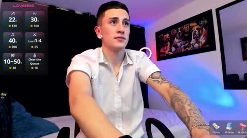 Sebastian online show from November 8, 2025, 2:01 am