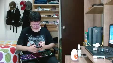 Sebas online show from February 25, 2025, 7:14 pm