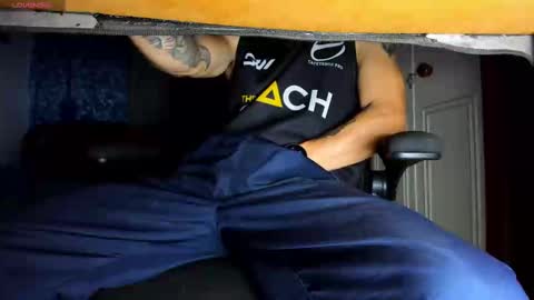 Sebastian online show from September 12, 2025, 12:33 am