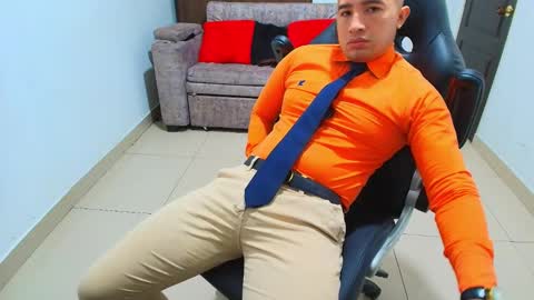 juan  sebastian online show from February 10, 2025, 12:08 pm