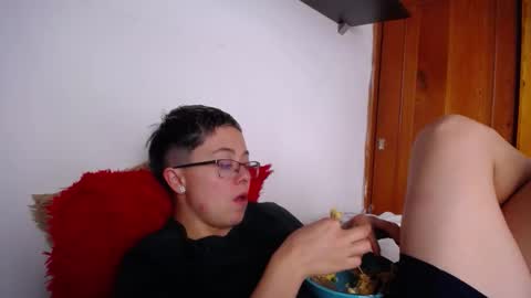 Myystiic online show from February 10, 2026, 6:12 pm