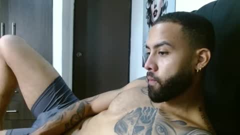 Sebastiano online show from November 22, 2025, 2:54 am