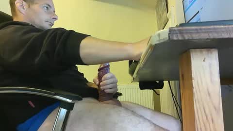 Snapshot of sebastianspalding450 chatting on September 30, 2025, 10:09 am sebastianspalding450 online show from September 30, 2025, 10:09 am