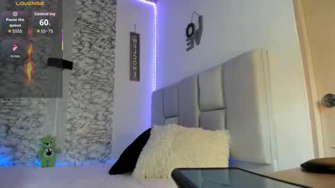 Snapshot of sebastiian69_ chatting on October 11, 2025, 2:26 pm Sebas online show from October 11, 2025, 2:26 pm