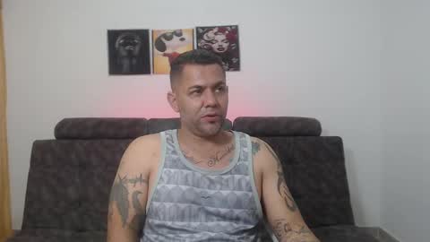 Snapshot of sebastiian_hard chatting on March 10, 2025, 10:45 pm sebastiian_hard online show from March 10, 2025, 10:45 pm