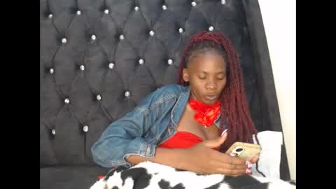 sebatrishaa online show from September 14, 2025, 12:32 am