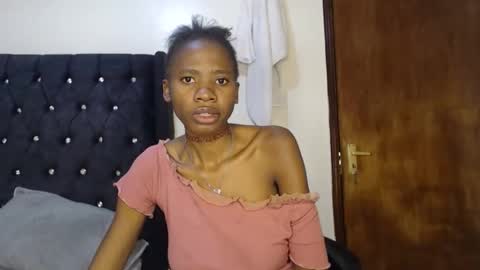 sebatrishaa online show from September 29, 2025, 6:02 pm