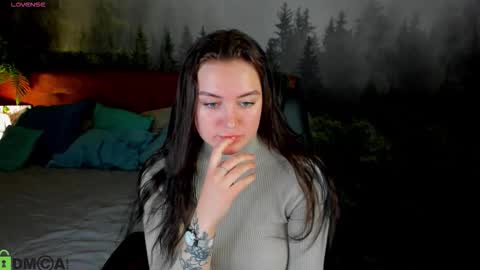Catrin  Mo Tu We Th Fr 5 GMT 3am-9am  online show from September 28, 2025, 5:02 am
