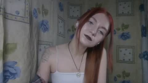 secret_moonlight online show from July 8, 2026, 9:19 pm