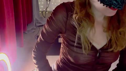 Snapshot of secretanni chatting on September 14, 2025, 12:21 am Anni online show from September 14, 2025, 12:21 am