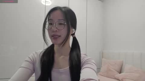 Snapshot of secretgirlfriendxo chatting on November 30, 2025, 1:31 am Angela online show from November 30, 2025, 1:31 am