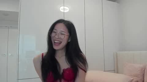 Snapshot of secretgirlfriendxo chatting on December 13, 2025, 10:26 pm Angela online show from December 13, 2025, 10:26 pm