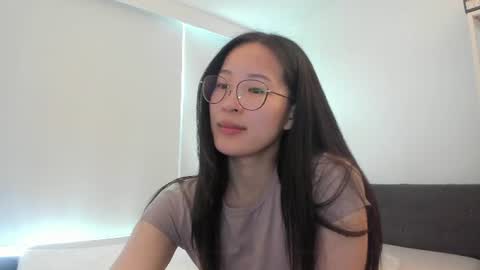 Snapshot of secretgirlfriendxo chatting on June 11, 2026, 7:23 pm Angela online show from June 11, 2026, 7:23 pm