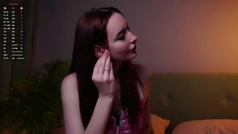 Snapshot of secrethustle chatting on March 13, 2026, 1:51 pm Lily online show from March 13, 2026, 1:51 pm