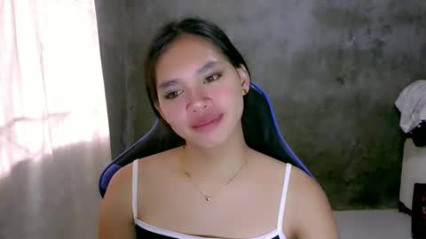 Snapshot of seducive_allea chatting on March 27, 2026, 2:06 am seducive_allea online show from March 27, 2026, 2:06 am