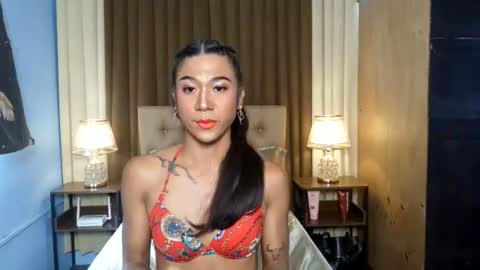 seductive_astrid online show from June 22, 2026, 3:19 am