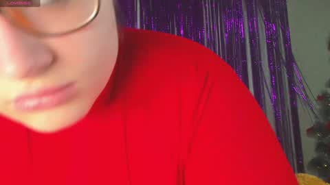 Snapshot of seductive_she_wolf chatting on January 6, 2025, 9:19 am seductive_she_wolf online show from January 6, 2025, 9:19 am