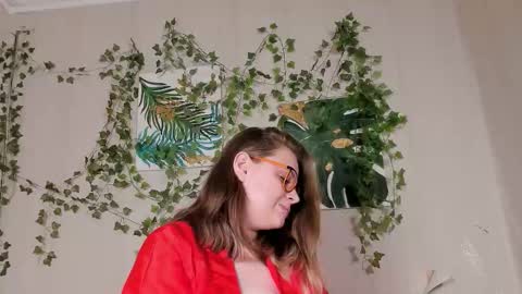 seductive_she_wolf online show from November 11, 2025, 5:57 pm